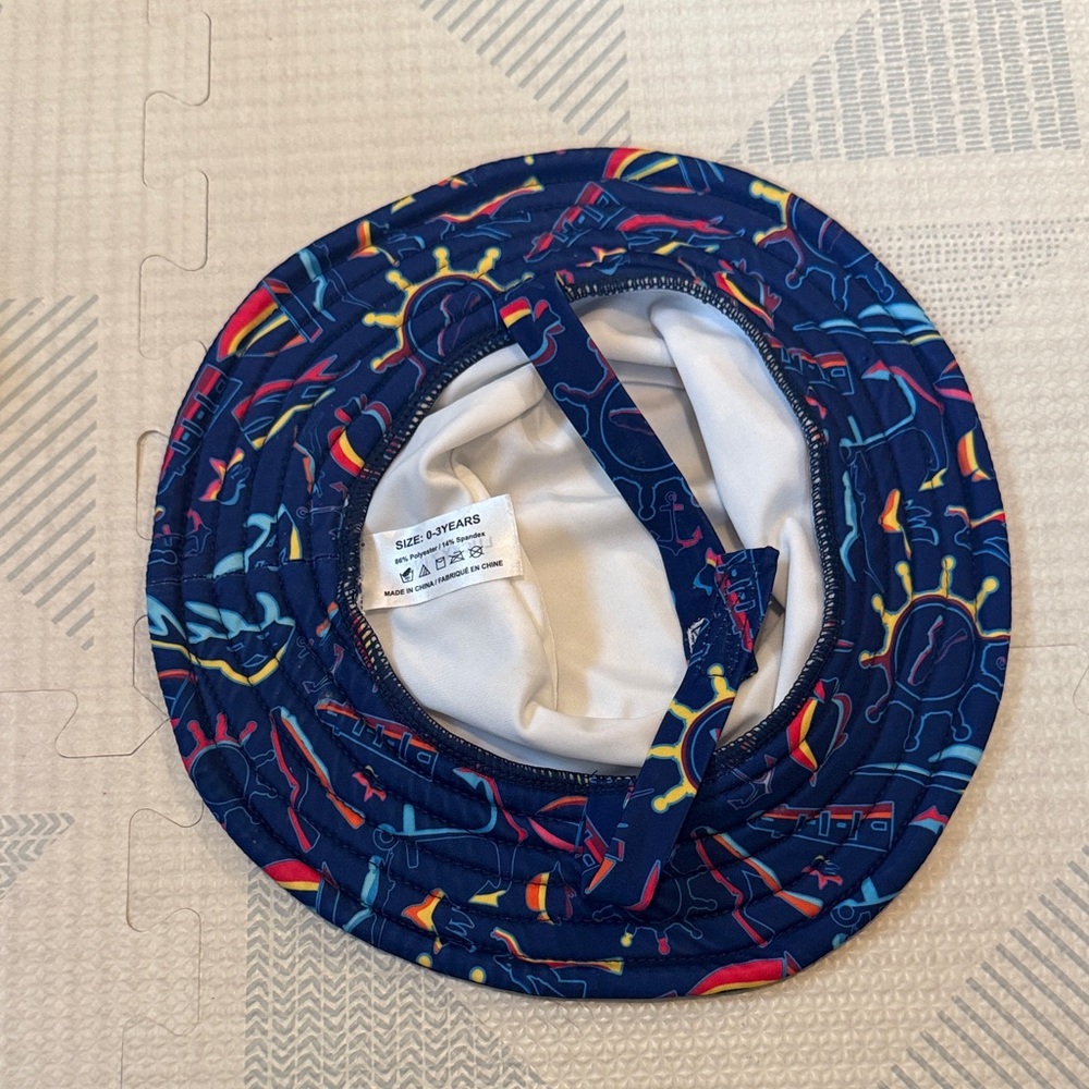 Colorful Patterned Bucket Hat - Picture 3 of 3